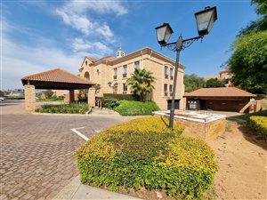 1131 m² Commercial space in Rivonia