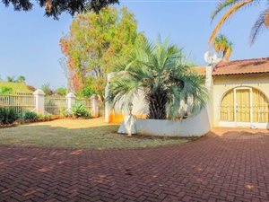 3 Bed House in Kanonkop