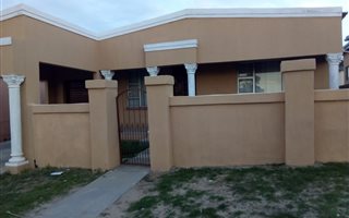 3 Bedroom House in Kwa Nobuhle