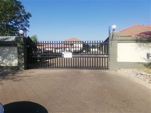 2 Bed Apartment in Heatherview