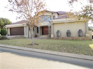 5 Bed House in Valleyview Estate