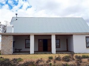 3 Bed House in Nieuwoudtville