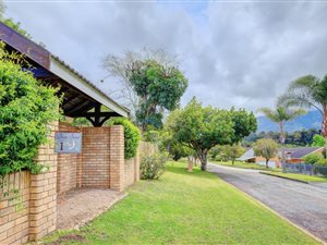 3 Bed House in Eden