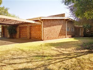 4 Bed House in Vanderbijlpark SE2