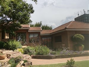 3 Bed House in Bronkhorstbaai