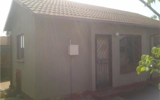 3 Bedroom House in Protea Glen