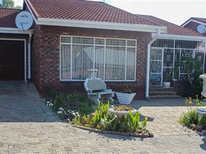 2 Bed Townhouse in Parys