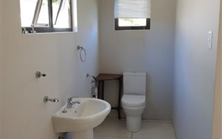 1 Bedroom Flat in Vincent