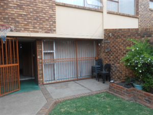 2 Bed Duplex in Vanderbijlpark CE3