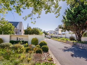 3 Bed Apartment in Devon Park