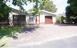 4 Bedroom House in Bosmans Estate