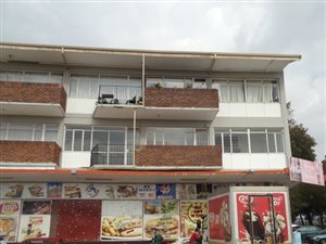 1 Bed Apartment in Florida Park
