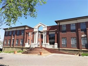 150 m² Office Space in Bryanston
