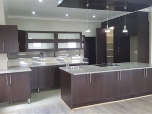 3 Bed House in Riverspray Lifestyle Estate
