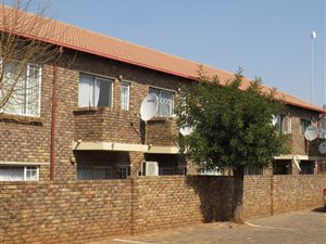 1 Bed Apartment in Highveld