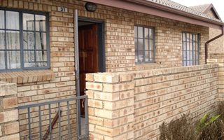 2 Bedroom Townhouse in Riversdale
