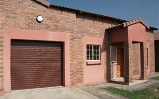 3 Bedroom House in Protea Park