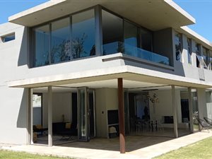3 Bed House in Oriel