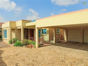 3 Bed House in Kempton Park Central
