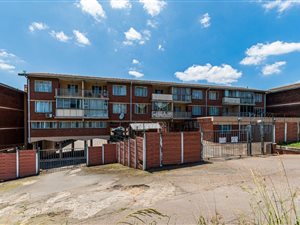 2 Bed Apartment in Berkshire Downs