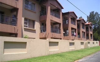 2 Bedroom Townhouse in Towerby