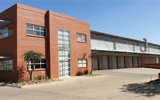 2340 m² Industrial space in Longmeadow