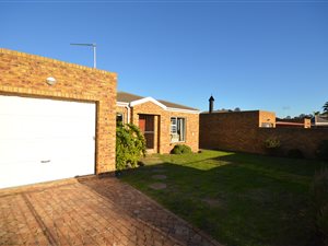 3 Bed Townhouse in Durmonte