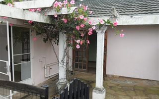 1 Bedroom Garden Cottage in Howick
