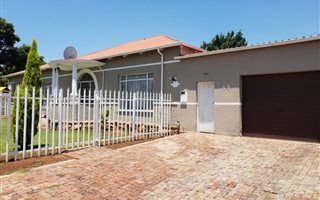 4 Bedroom House in Brakpan Central