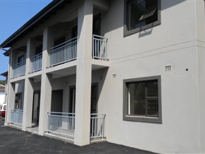 2 Bedroom Apartment in Glen Anil