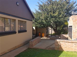 3 Bed House in Doringkruin