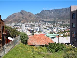 382 m² Land available in Bo-Kaap