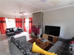 3 Bed House in Bayswater
