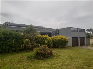 4 Bed House in Blythedale Beach