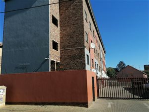 2 Bed Apartment in Kempton Park Central