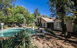 4 Bedroom House in Brackendowns