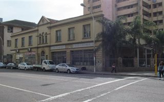 2000 m² Retail Space in South Beach