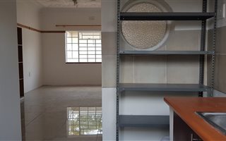 1 Bedroom Garden Cottage in Orange Grove