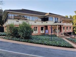 1200 m² Office Space in Athlone
