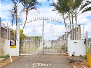 3 Bed House in Newlands West