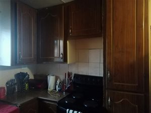 4 Bed House in Alra Park