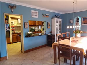 5 Bed House in Waterkloof Heights