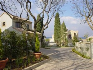 2 Bed Duplex in Lonehill