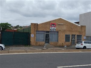 240 m² Commercial space in Jacobs