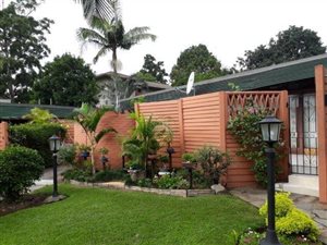 1 Bed Simplex in Manors