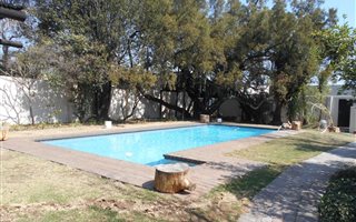 1 Bedroom House in Ferndale