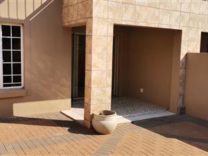 3 Bed Duplex in Annlin