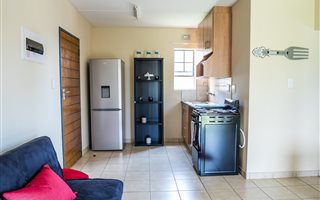 2 Bedroom Apartment in Alan Manor