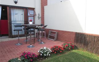 2 Bedroom Duplex in Garsfontein