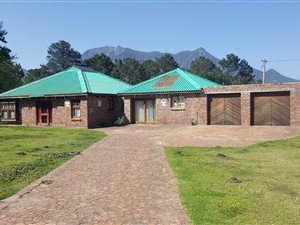 3 Bed House in Blanco